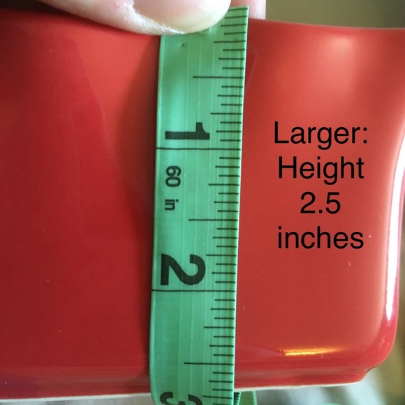 Scalloped Red Ramekins - Picture 6 of 9